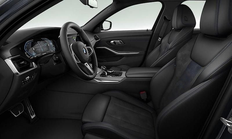 Begagnad BMW 330e M Sport 292 HK (214 kW) 2020 Grå Kombi