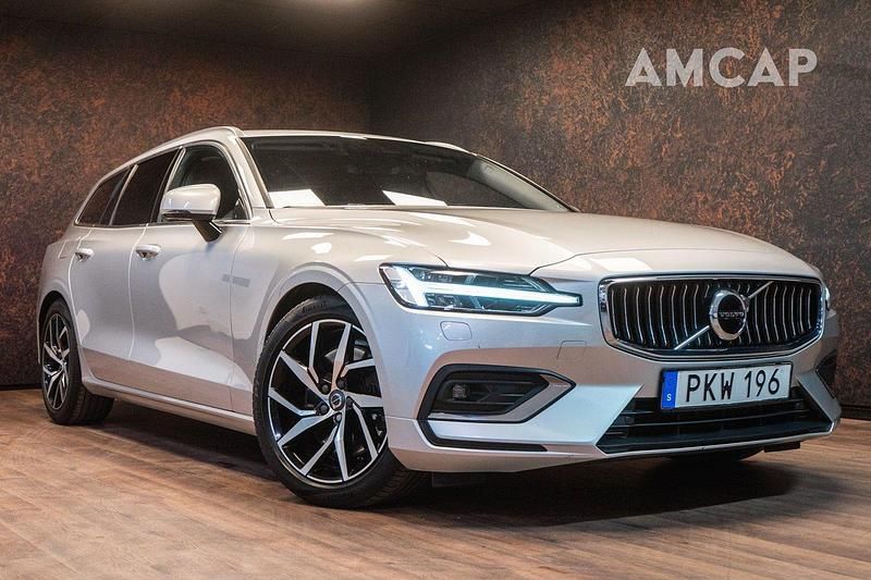 Silver Begagnad 2018 Volvo V60 Inscription Kombi | 328 500 kr (Marknadspris) - Bild 1/4