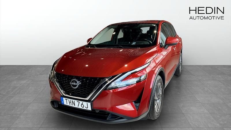 Röd Begagnad 2022 Nissan Qashqai SUV | 209 900 kr (Bra pris) - Bild 1/4