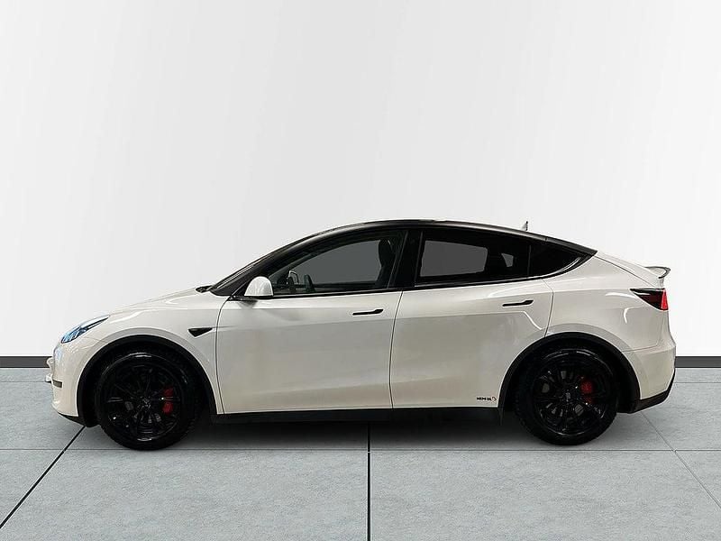 Begagnad Tesla Model Y Performance 392 kW (534 HK) 2022 Vit SUV