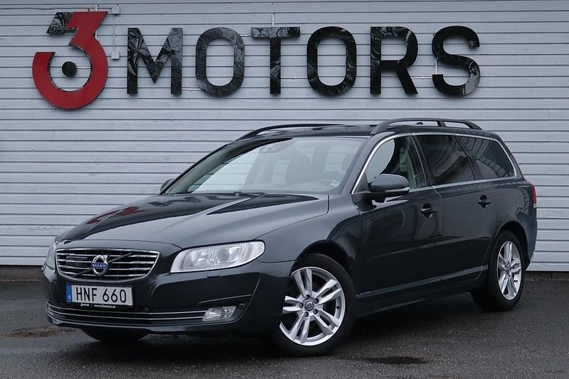 Grå Begagnad 2014 Volvo V70 Kombi | 129 900 kr (Marknadspris) - Bild 1/4
