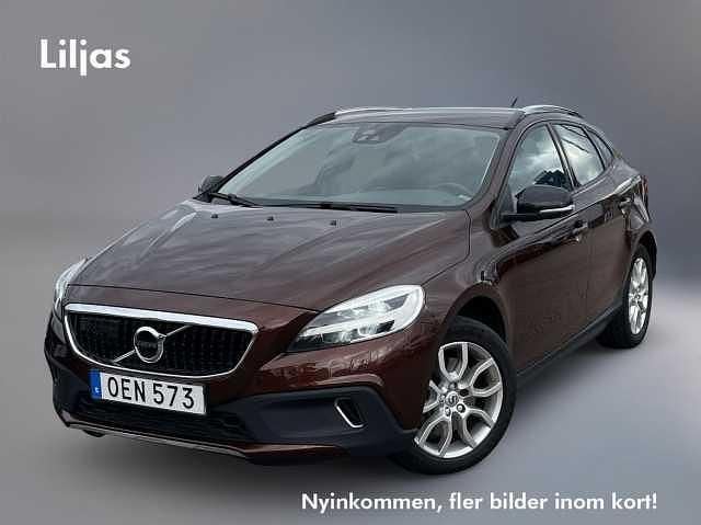 Begagnad 2017 Volvo V40 Kombi | 184 900 kr (Marknadspris) - Bild 1/3