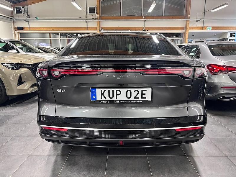 Ny Mazda 6e Takumi-Line 180 kW (245 HK) 2025 Grå Halvkombi
