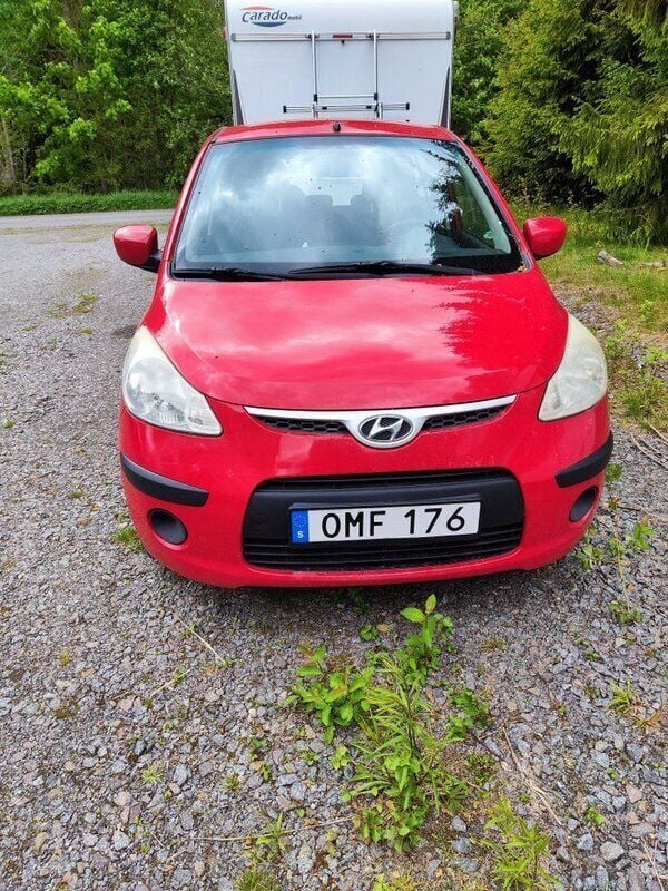 Röd Begagnad 2008 Hyundai i10 Halvkombi | 22 000 kr (Lite dyr) - Bild 1/4