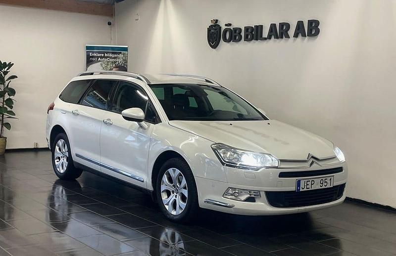 Vit Begagnad 2011 Citroën C5 Kombi | 59 900 kr (Marknadspris) - Bild 1/4