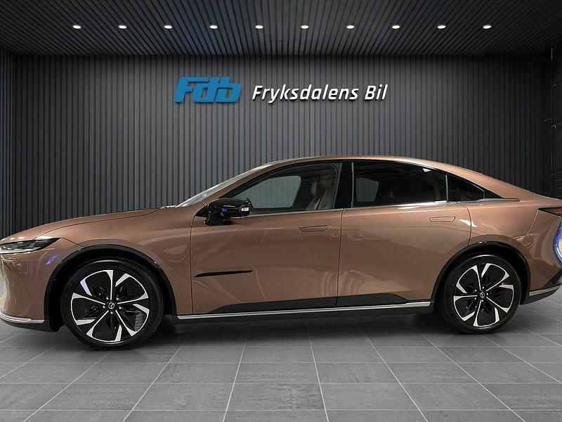 Brun Ny 2025 Mazda 6e Takumi-Line Sedan | 531 300 kr - Bild 1/4