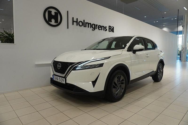 Vit Begagnad 2022 Nissan Qashqai Acenta SUV | 229 500 kr (Lite dyr) - Bild 1/4