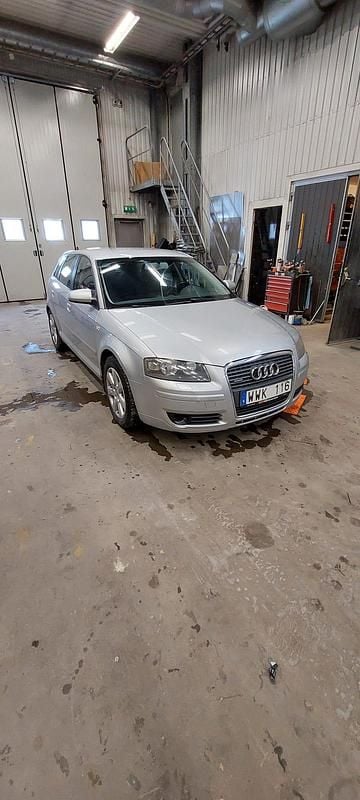Begagnad Audi A3 200 HK (147 kW) 2005 Halvkombi