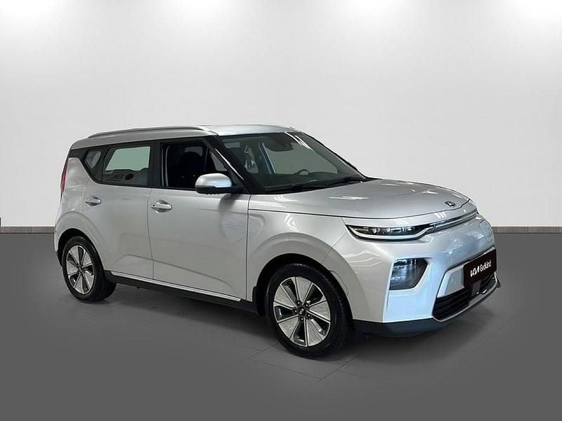 Begagnad Kia Soul LX 2021 Grå SUV