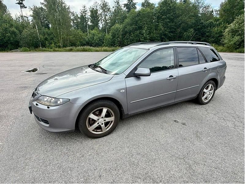Grå Begagnad 2007 Mazda 6 Kombi | 24 900 kr (Marknadspris) - Bild 1/4