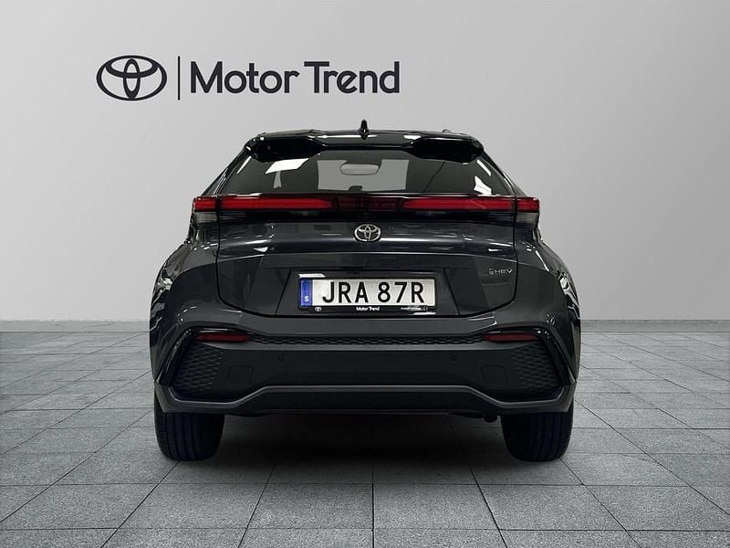 Begagnad Toyota C-HR Executive 141 HK (103 kW) 2025 Grå SUV