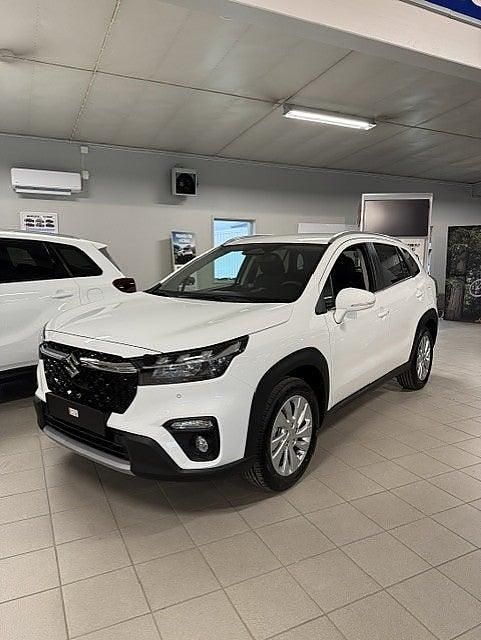 Ny Suzuki SX4 S-Cross 110 HK (80 kW) 2025 Vit SUV