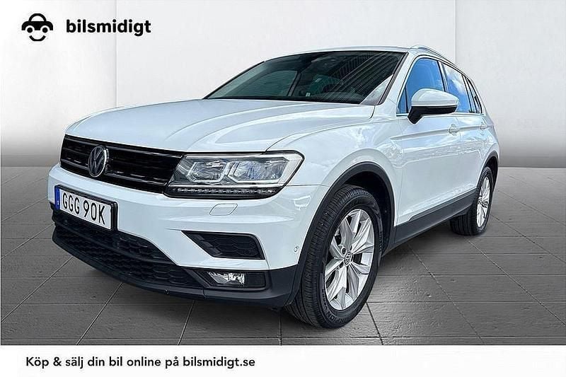 Vit Begagnad 2019 VW Tiguan SUV | 259 700 kr (Marknadspris) - Bild 1/3