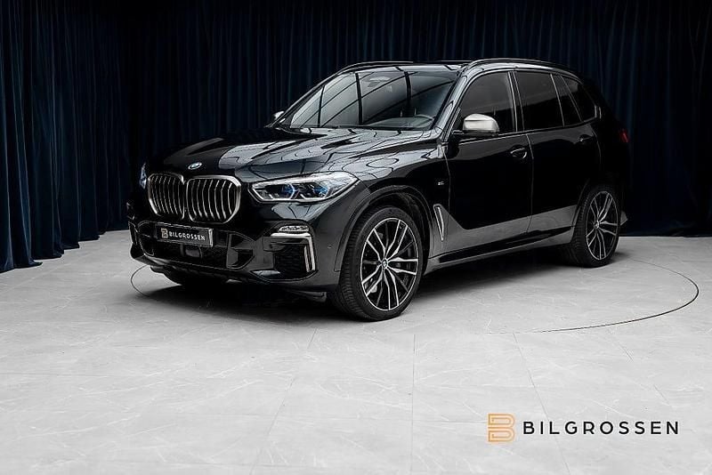 Svart Begagnad 2019 BMW X5 Comfort Edition SUV | 699 900 kr (Lite dyr) - Bild 1/4