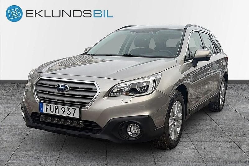 Begagnad Subaru Outback 150 HK (110 kW) 2015 Brun Kombi