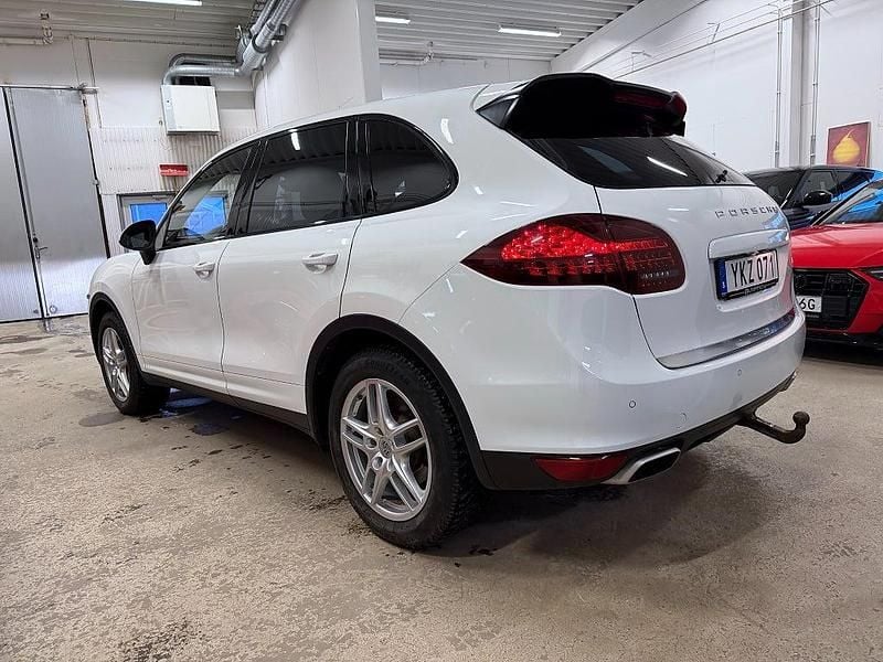 Begagnad Porsche Cayenne S 382 HK (280 kW) 2013 Vit SUV