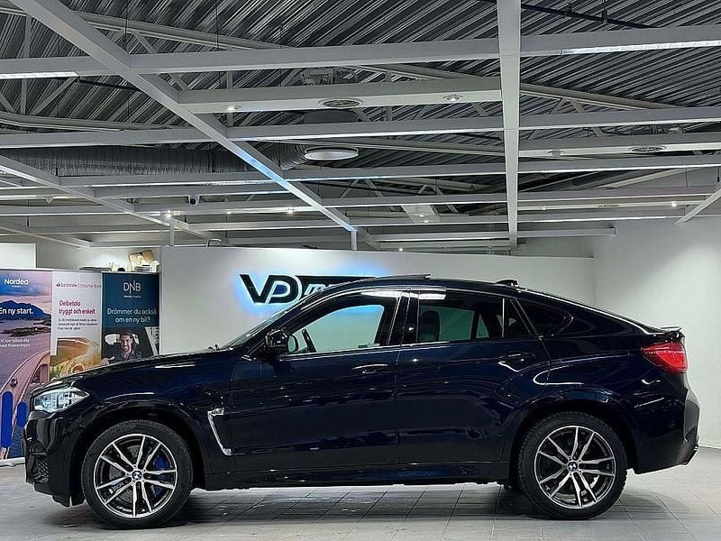 Begagnad BMW X6 M Comfort Edition 575 HK (422 kW) 2015 Svart SUV