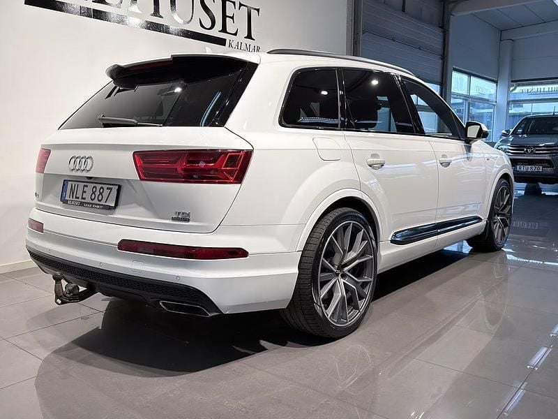 Begagnad Audi Q7 S-Line 272 HK (200 kW) 2016 Vit SUV