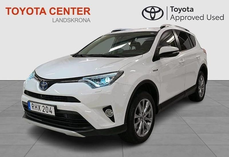 Vit Begagnad 2017 Toyota RAV4 Hybrid Executive SUV | 249 900 kr (Marknadspris) - Bild 1/4