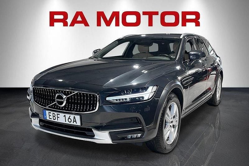 Grå Begagnad 2019 Volvo V90 CC Momentum Kombi | 299 900 kr (Marknadspris) - Bild 1/4