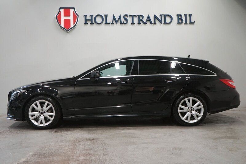 Svart Begagnad 2017 Mercedes CLS350 AMG Kombi | 324 900 kr (Marknadspris) - Bild 1/4