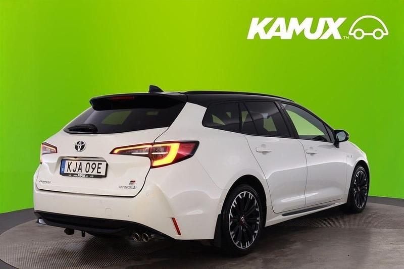 Begagnad Toyota Corolla 184 HK (135 kW) 2020 Vit Kombi