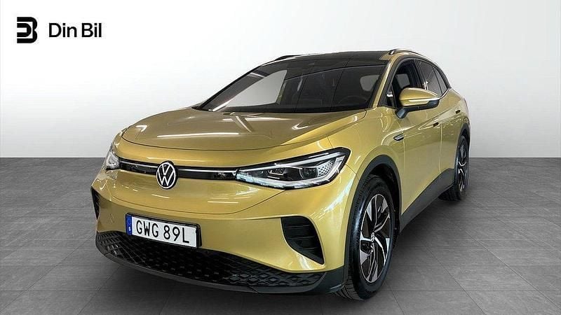 Gul (honey yellow metallic) Begagnad 2021 VW ID.4 Pro Performance SUV | 309 900 kr (Superpris) - Bild 1/4