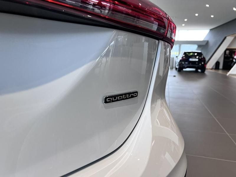 Ny Audi A5 Edition .1 2025 Vit Sedan