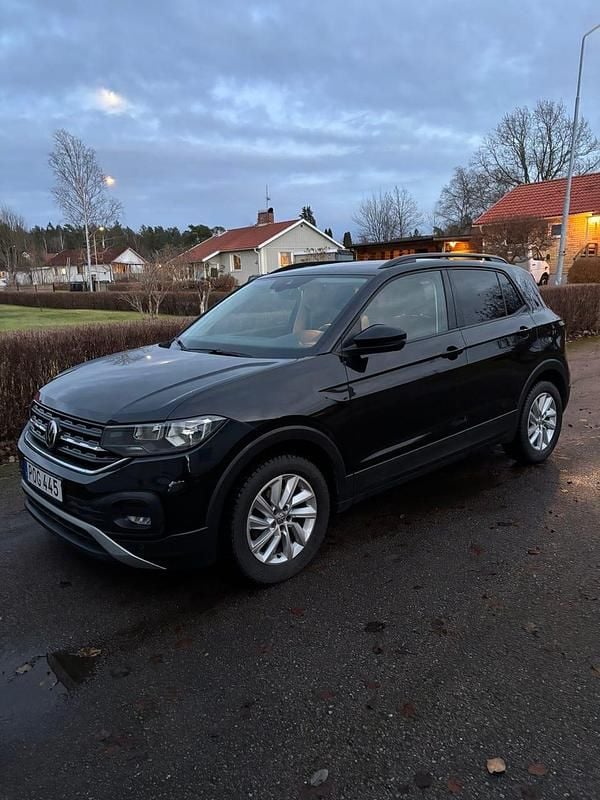Begagnad 2020 VW T-Cross SUV | 150 000 kr (Bra pris) - Bild 1/4