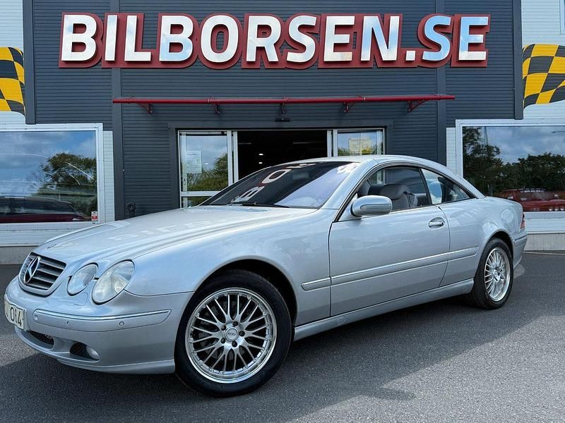 Silver Begagnad 2001 Mercedes CL500 Sportkupé | 89 000 kr - Bild 1/4