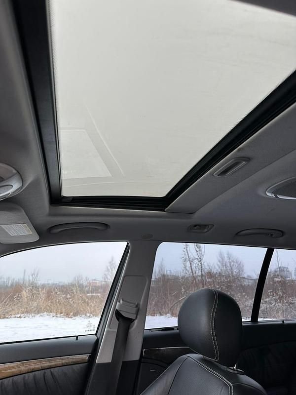 Begagnad Mercedes E350 272 HK (200 kW) 2005