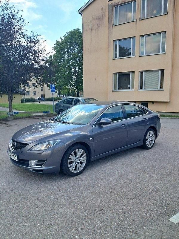 Grå Begagnad 2009 Mazda 6 Inclusive Halvkombi | 50 000 kr (Marknadspris) - Bild 1/4