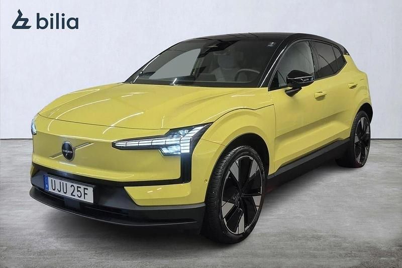 Gul Begagnad 2025 Volvo EX30 Ultra SUV | 449 000 kr - Bild 1/3