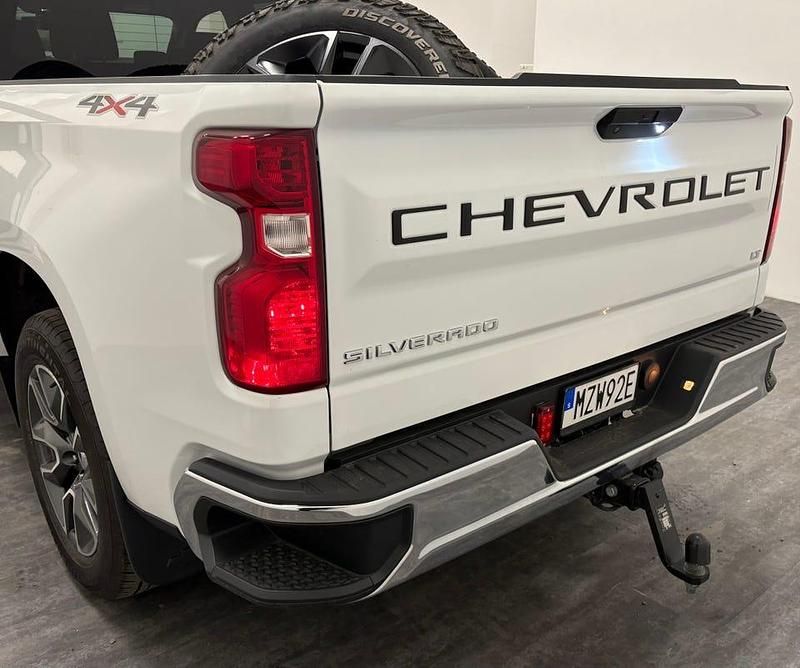 Begagnad Chevrolet Silverado 360 HK (264 kW) 2022 Sedan