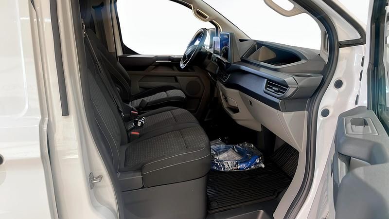 Ny Ford Transit Trend 100 kW (136 HK) 2026 Frozen white