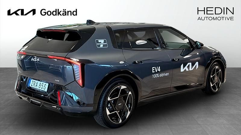 Begagnad Kia EV4 GT-Line 150 kW (204 HK) 2025 Grå Halvkombi