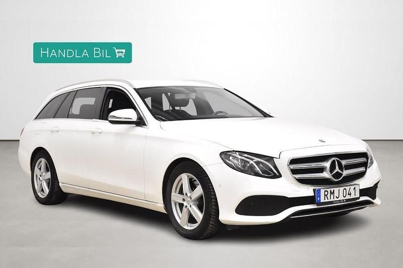 Begagnad Mercedes E220 194 HK (142 kW) 2018 Vit Kombi