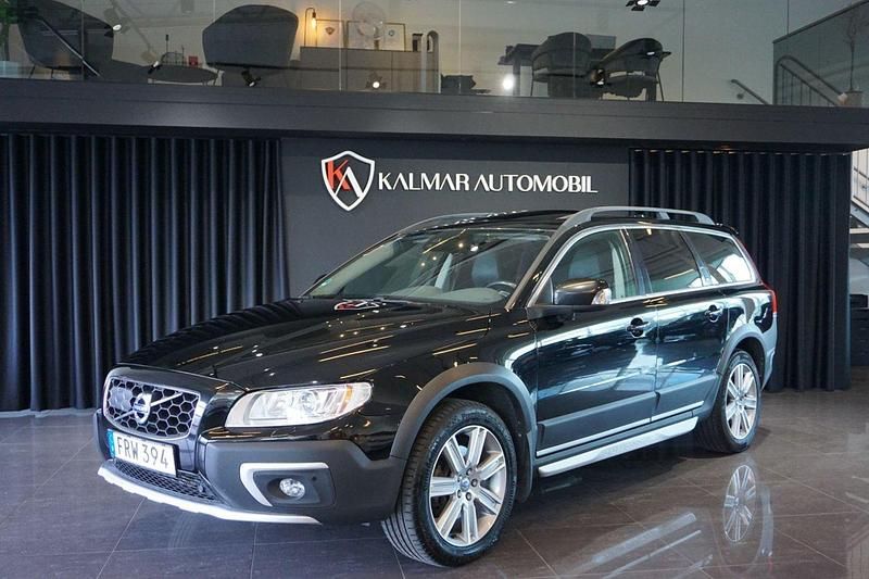 Svart Begagnad 2015 Volvo XC70 Standard SUV | 209 000 kr (Marknadspris) - Bild 1/4