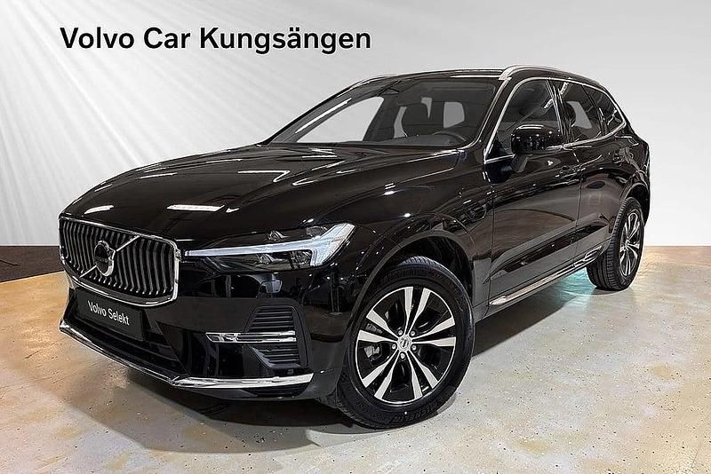 Svart Begagnad 2024 Volvo XC60 Core SUV | 504 900 kr (Bra pris) - Bild 1/3