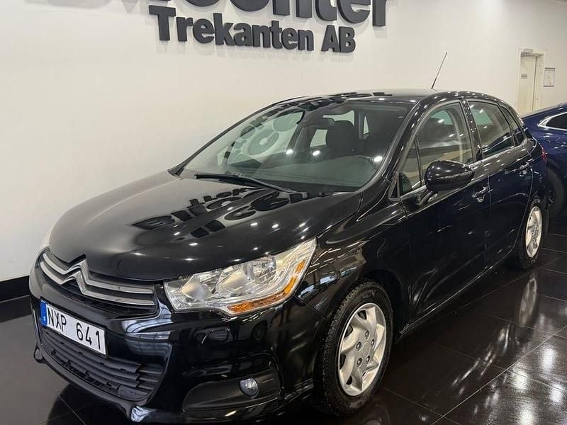 Begagnad Citroën C4 114 HK (83 kW) 2013 Svart Halvkombi