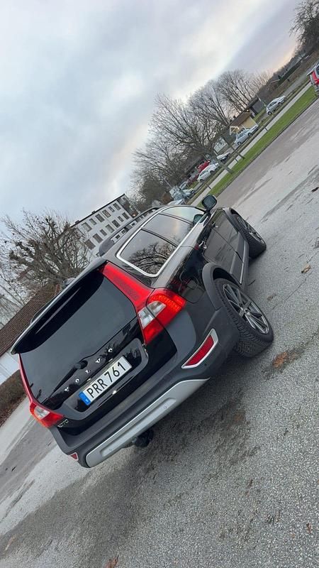 Begagnad Volvo XC70 163 HK (119 kW) 2011 Svart Kombi