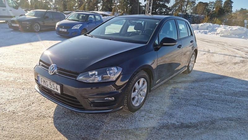 Begagnad VW Golf VII R-line 110 HK (80 kW) 2016