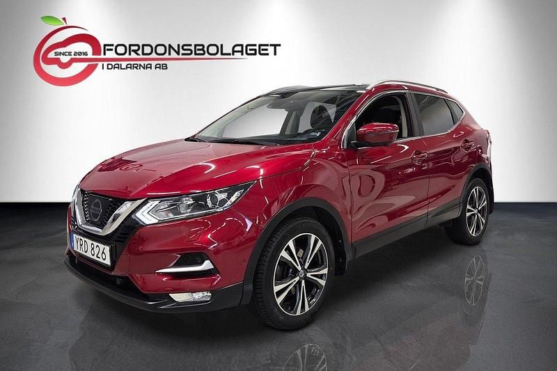Röd Begagnad 2017 Nissan Qashqai 360º SUV | 169 800 kr (Marknadspris) - Bild 1/4