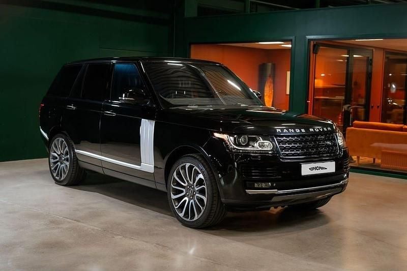 Svart Begagnad 2014 Land Rover Range Rover Autobiography SUV | 369 900 kr - Bild 1/4