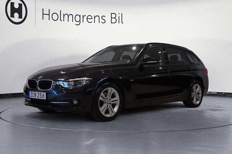 Begagnad BMW 320 Sport Line 190 HK (139 kW) 2017 Svart Kombi
