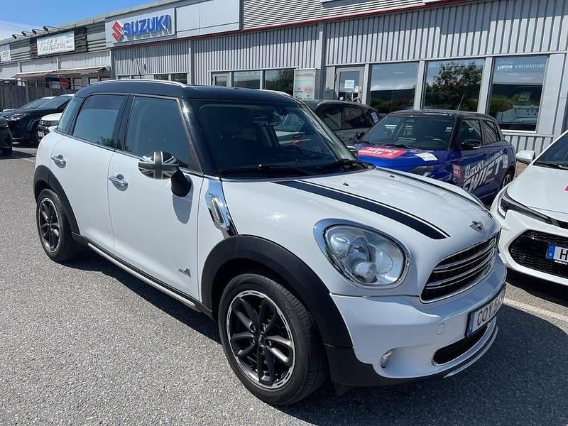 Vit Begagnad 2014 Mini Cooper D Countryman SUV | 131 900 kr (Marknadspris) - Bild 1/4