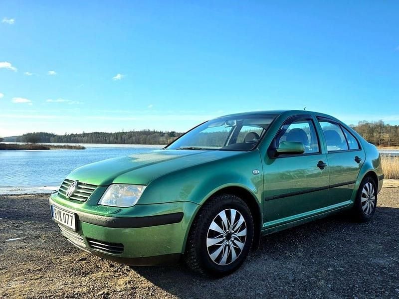 Grön Begagnad 2000 VW Bora Basis Sedan | 19 900 kr - Bild 1/4
