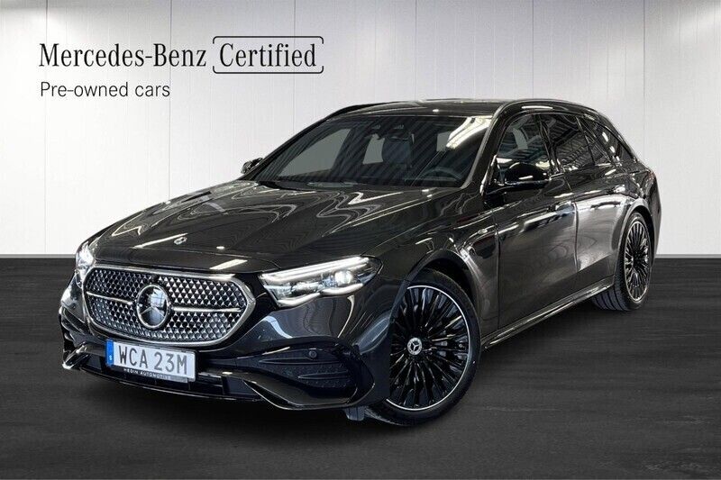 Grå (grey) Begagnad 2025 Mercedes E300 AMG Kombi | 789 900 kr (Dyr) - Bild 1/4