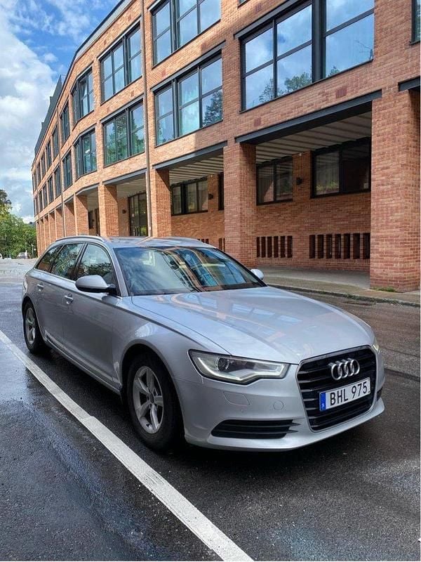 Silver Begagnad 2014 Audi A6 Proline Kombi | 130 000 kr (Marknadspris) - Bild 1/4