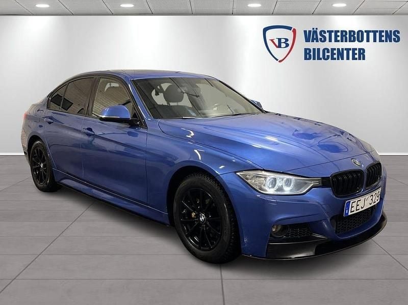Begagnad BMW 320 M Sport 184 HK (135 kW) 2014 Blå Sedan